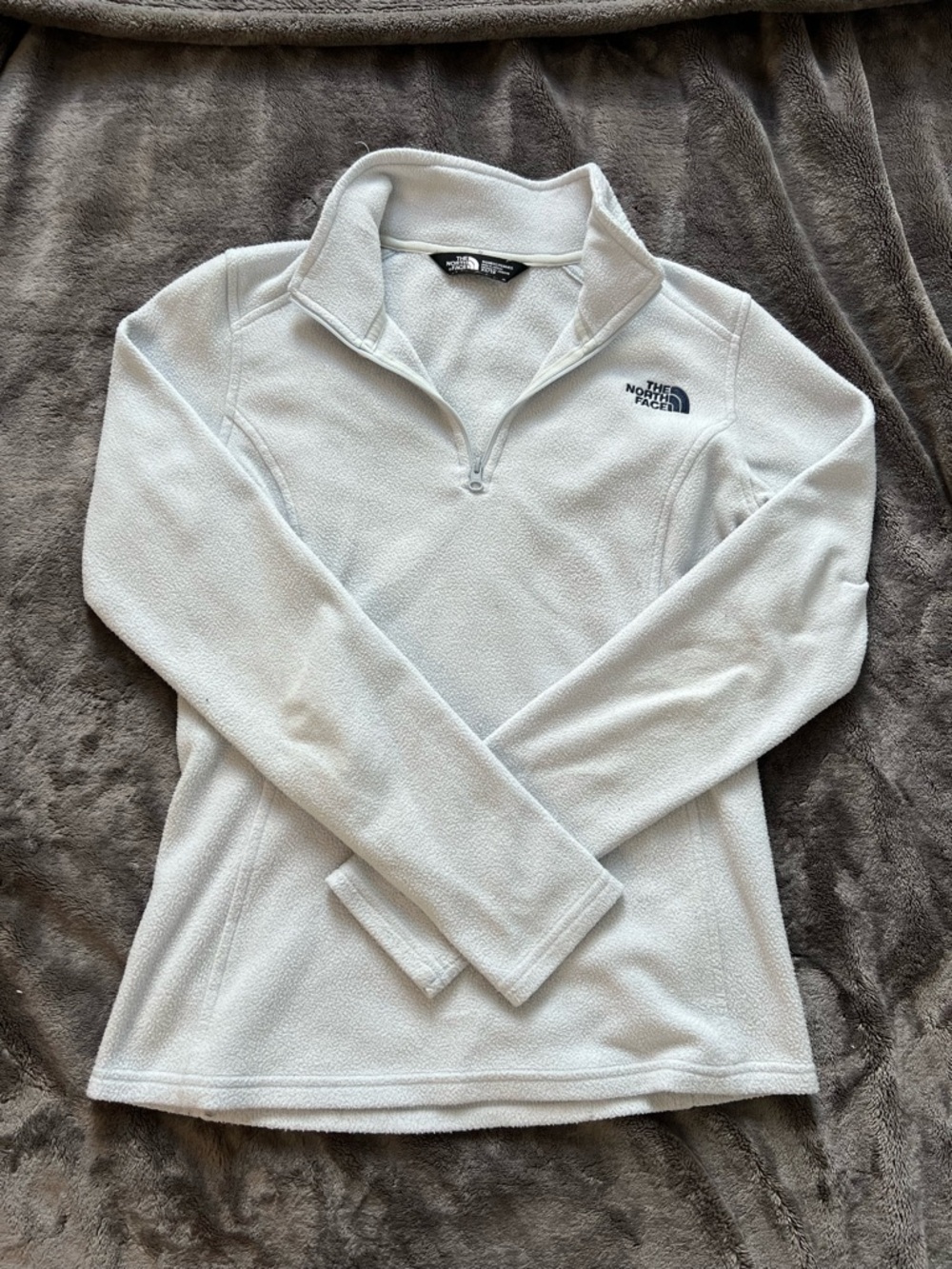 The North Face Pale Gray Half-Zip Fleece Pullover